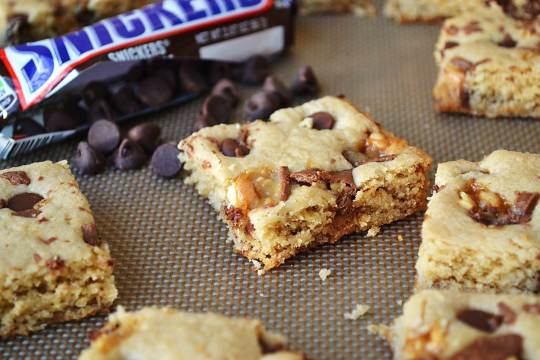 Buttery Snickers Bars Little Bitty Bakes